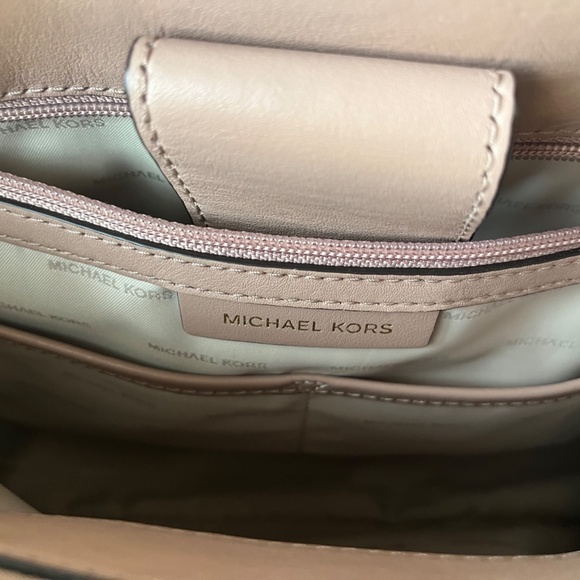 Michael Kors Women's Gramercy Large Satchel Convertible Crossbody Bag Handbag - Picture 7 of 9